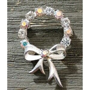 Eisenberg Ice Christmas Wreath AB Rhinestone Silver Tone Vintage Brooch